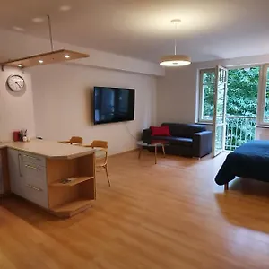 Apartmán 46m2 S Balkonem V Lázeňském Centru, Karlovy Vary